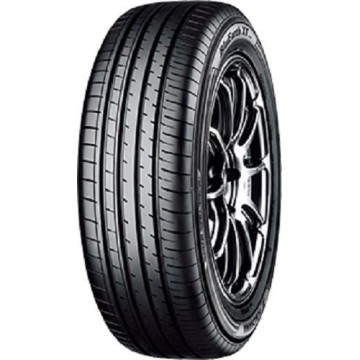 YOKOHAMA BLUEARTH-XT AE61 215/65R17 99V ljetne gume
